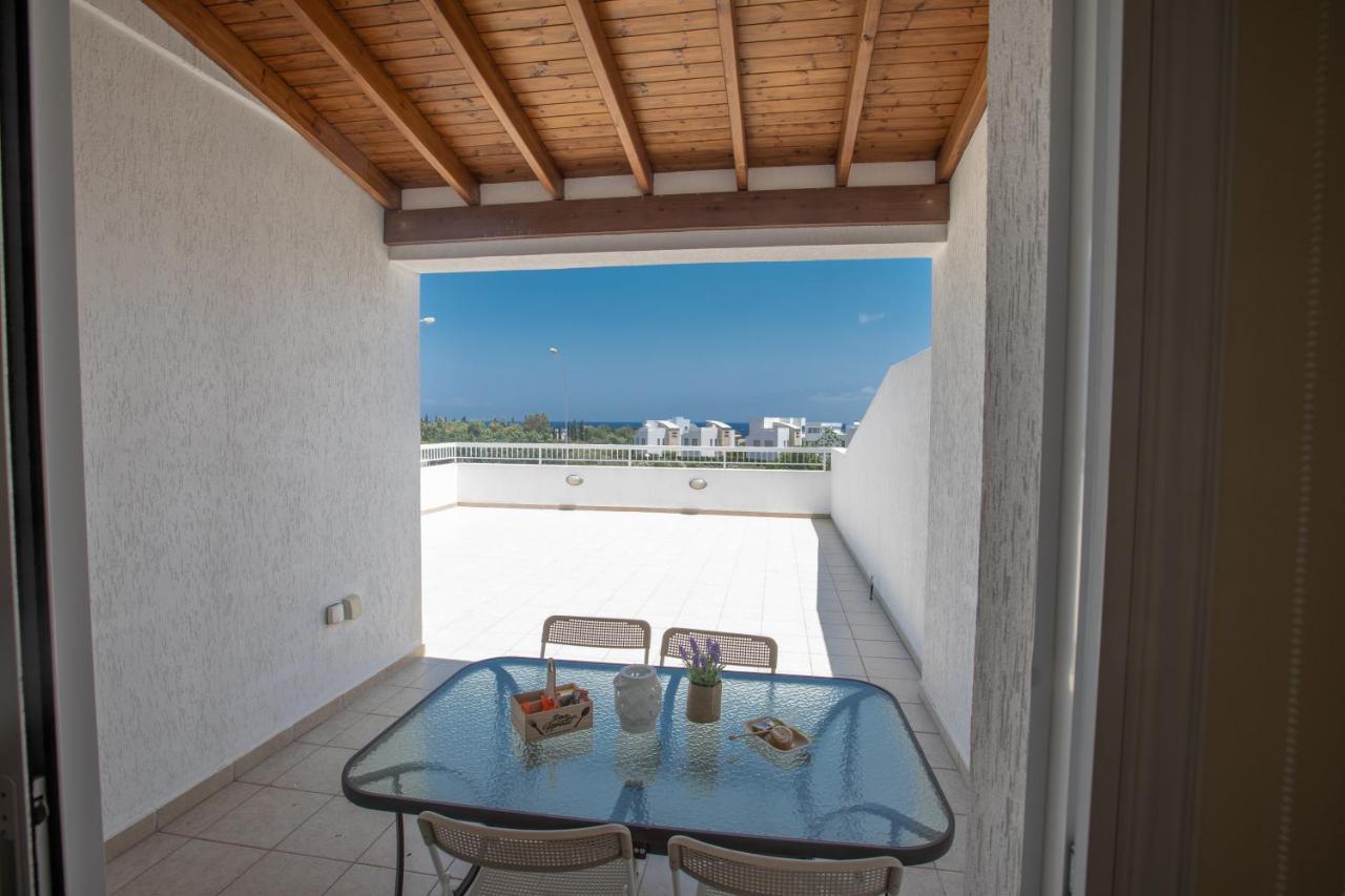 Panayia Sea View Apts