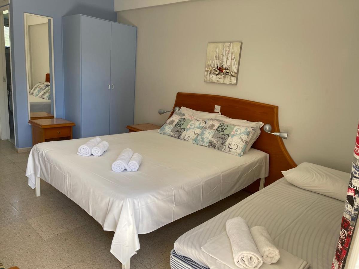 Light & Blue Gardens Apartment Protaras