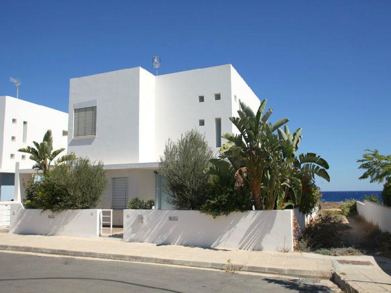 Seafront Melissa Villa *