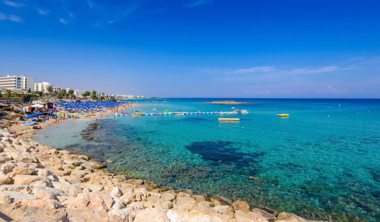 Centro Protaras