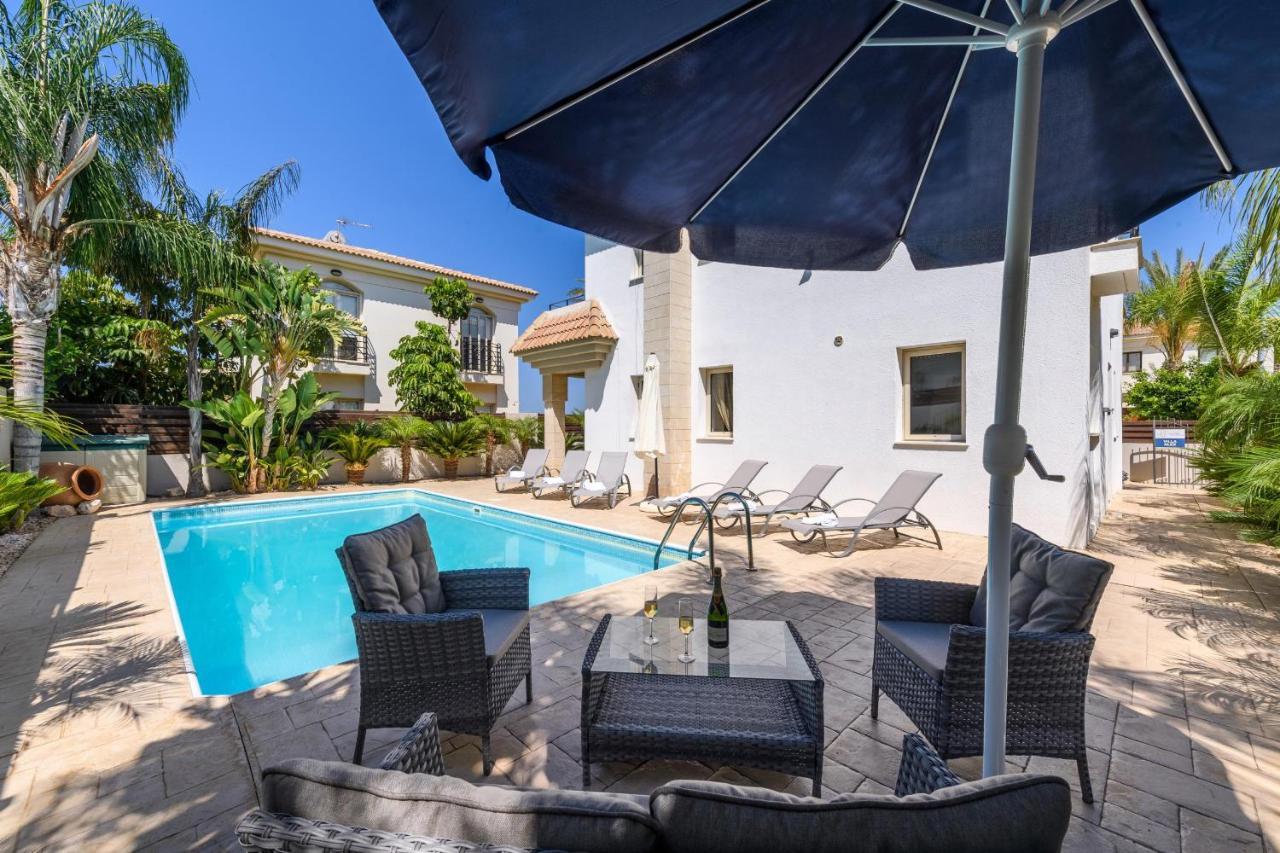 Villa Alex