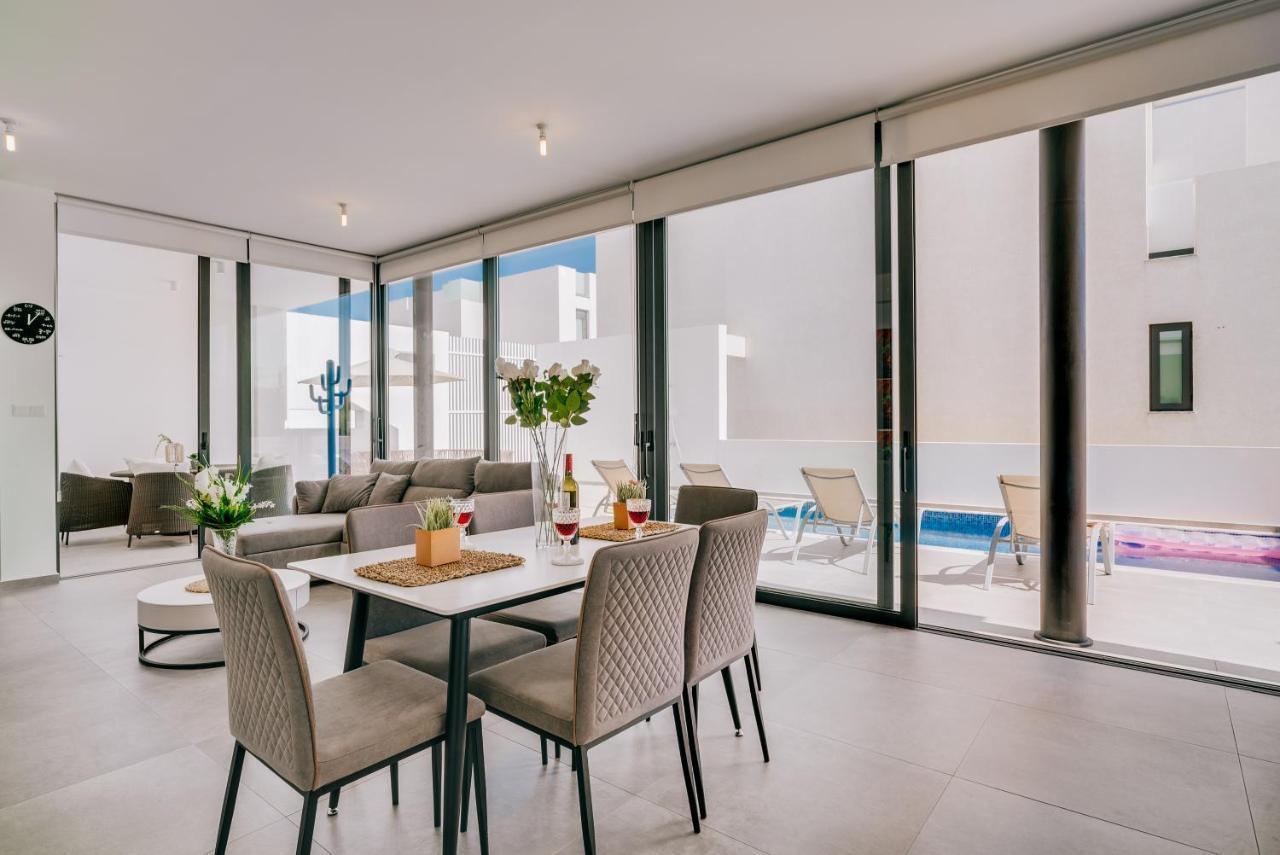 Villa Sunnyvillas: 2br New Villa☆private Pool In Pernera - Nicholas