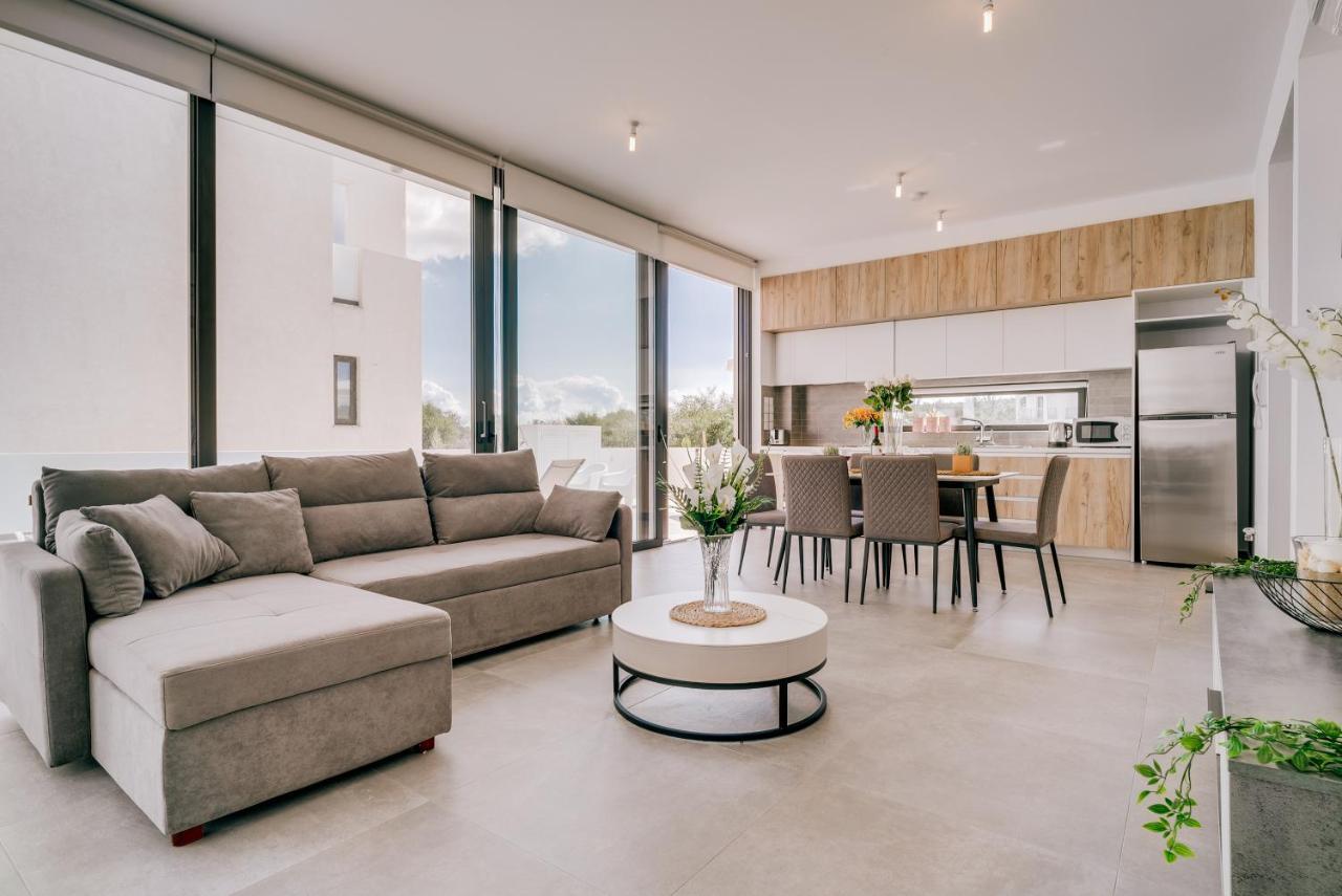 Villa Sunnyvillas: 2br New Villa☆private Pool In Pernera - Nicholas