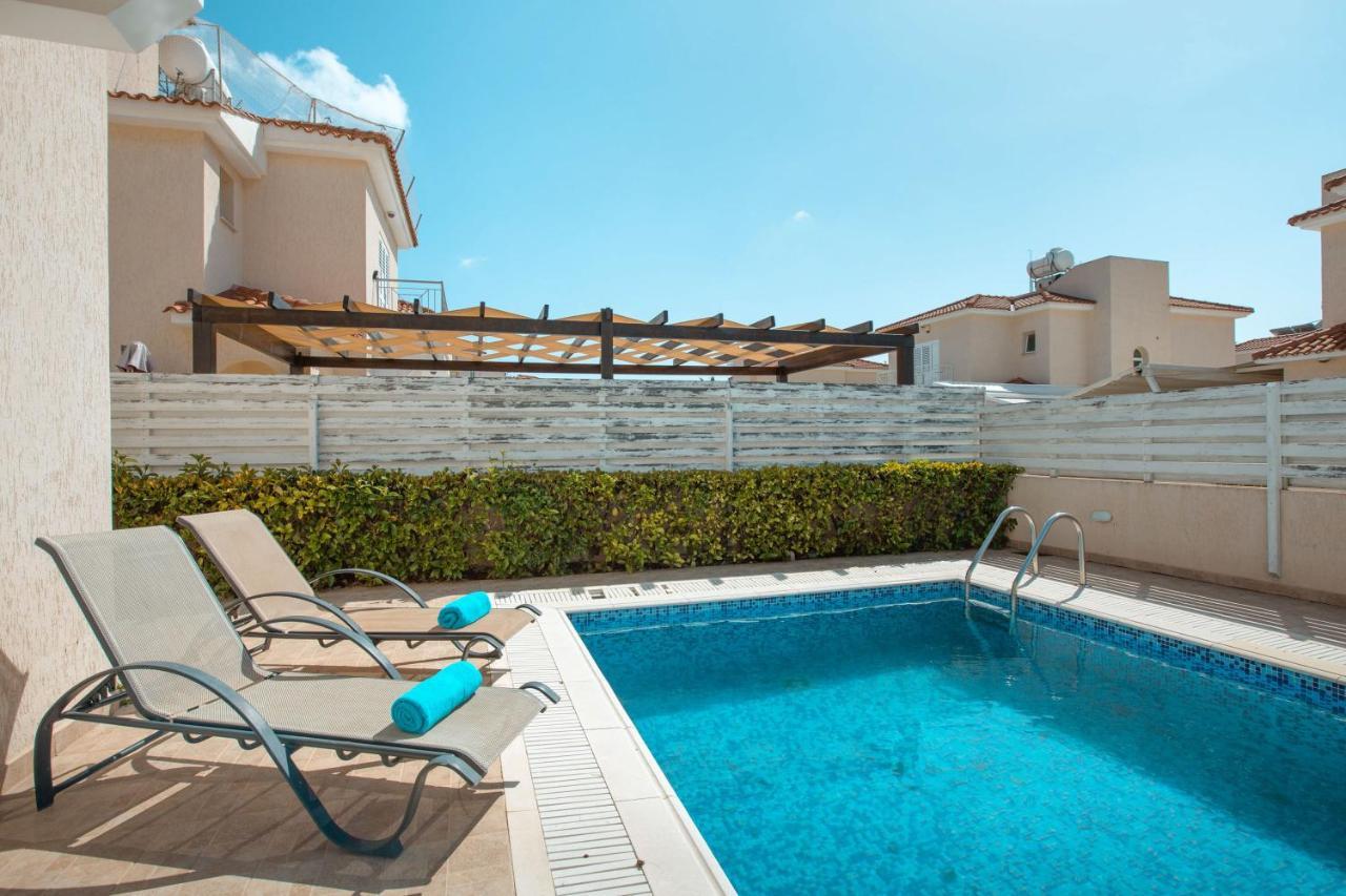 Pernera 173 Villa *