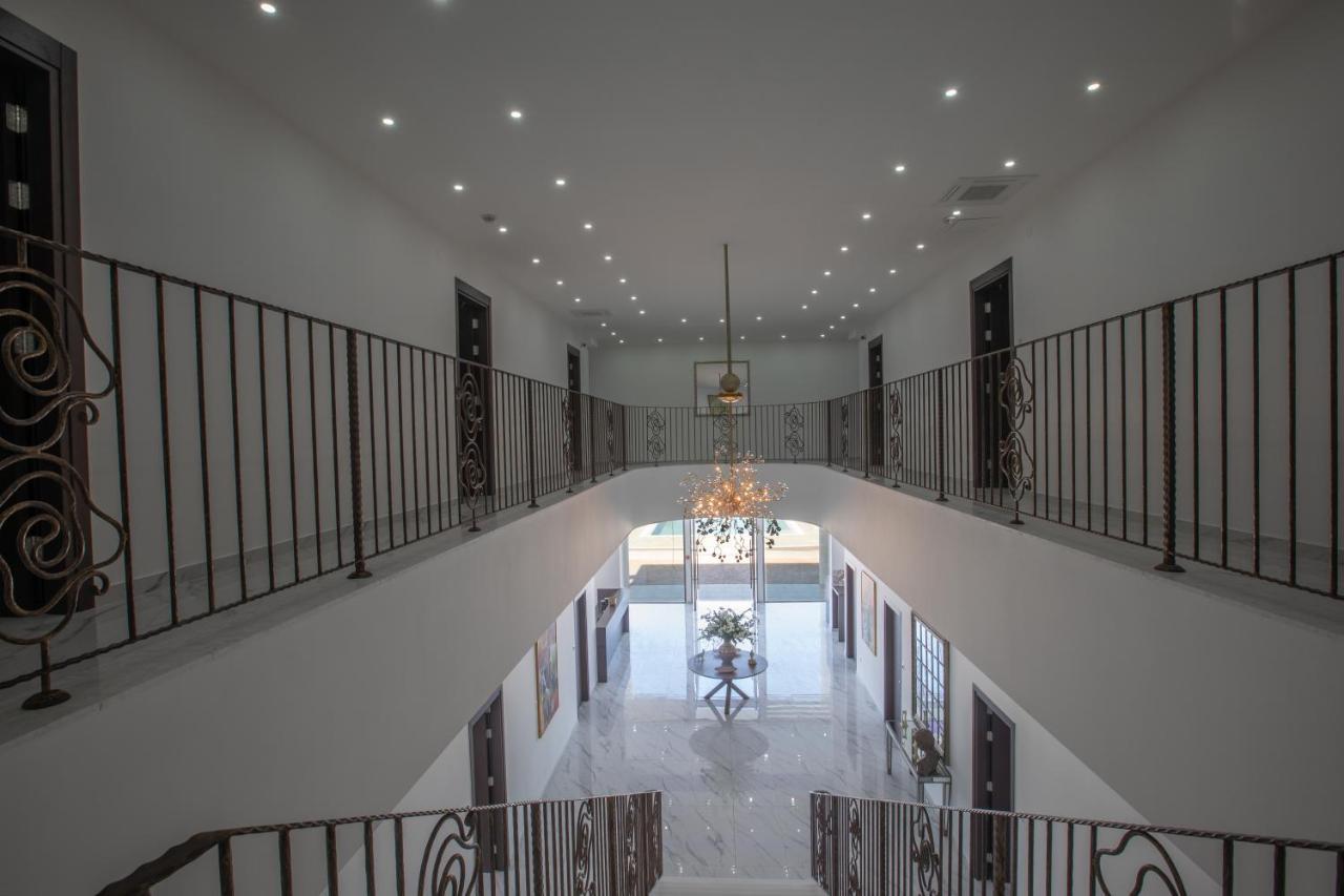 Villa Maxor Palace *