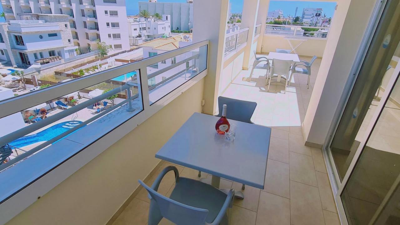 Sunrise Beach Apts. *
