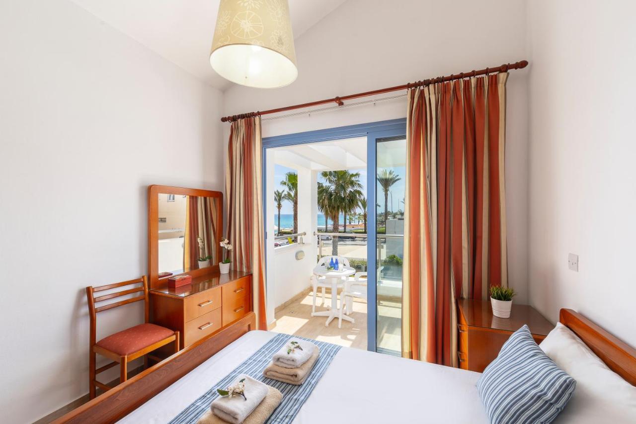 Villa Nora Protaras
