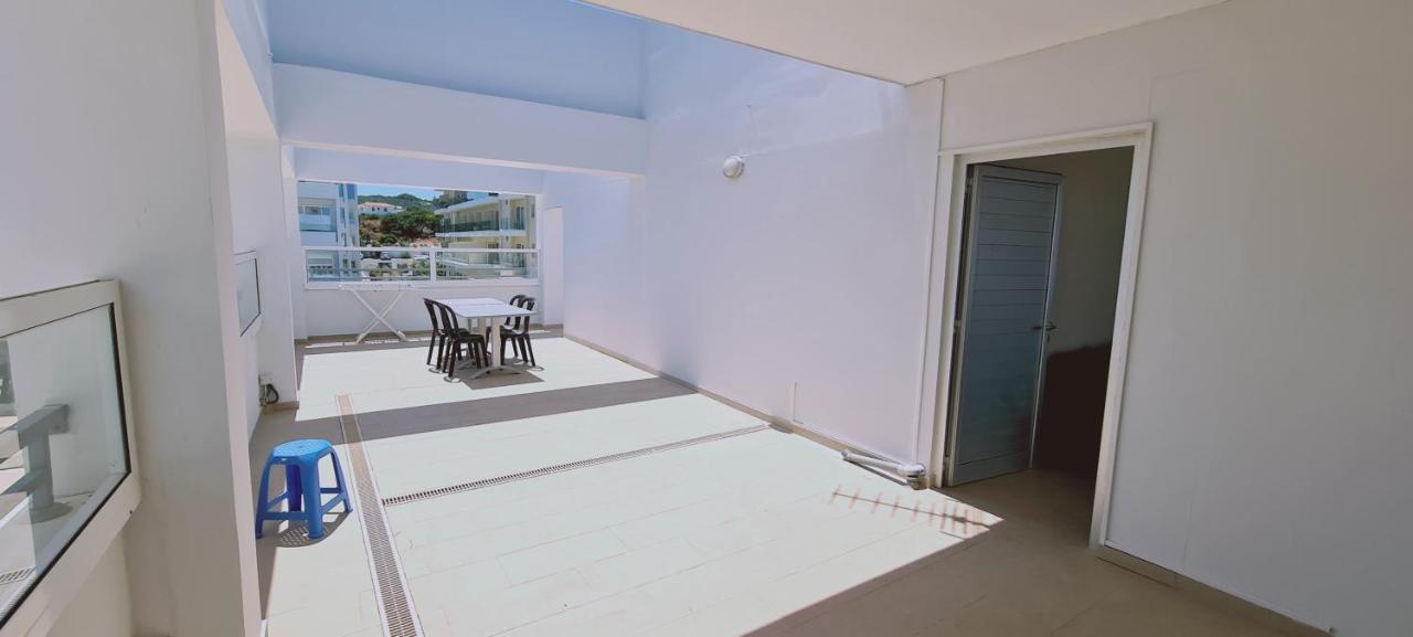 Sunrise Beach Apts.