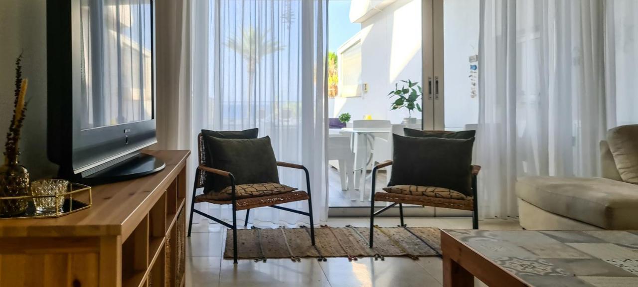 Phaedrus Living: Seafront Luxury Flat Pallini Court 113 Protaras