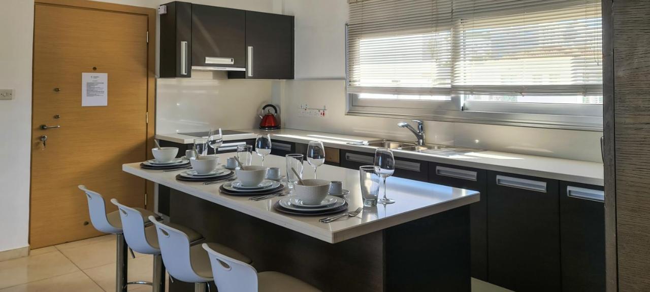 Phaedrus Living: Seafront Luxury Flat Pallini Court 113 * Protaras