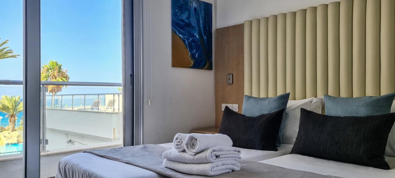 Phaedrus Living: Seafront Luxury Flat Pallini Court 113 Protaras