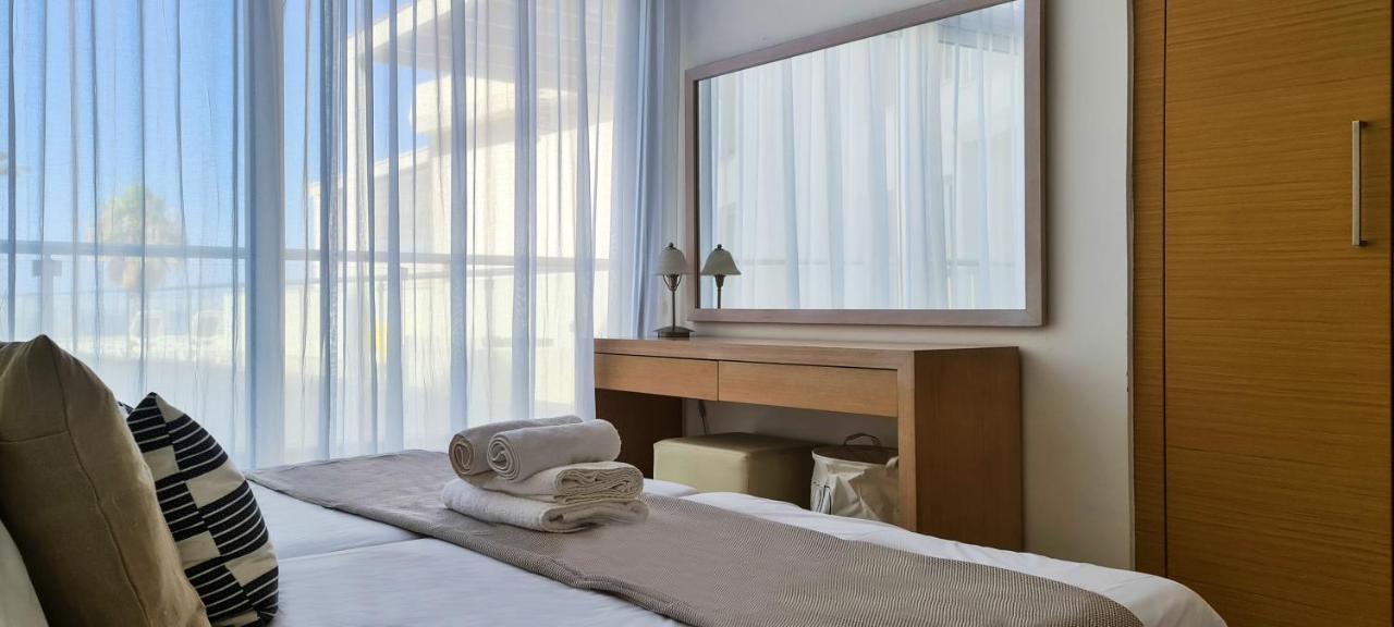 Phaedrus Living: Seafront Luxury Flat Pallini Court 113 Protaras