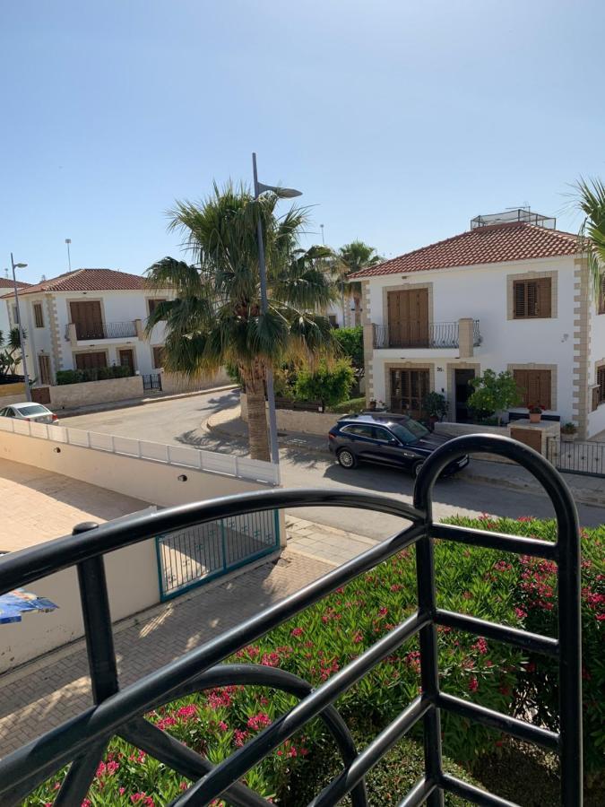 Villa In *