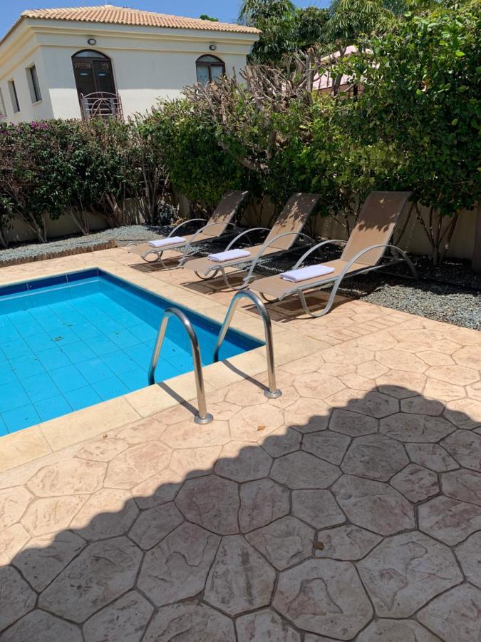 In Villa *