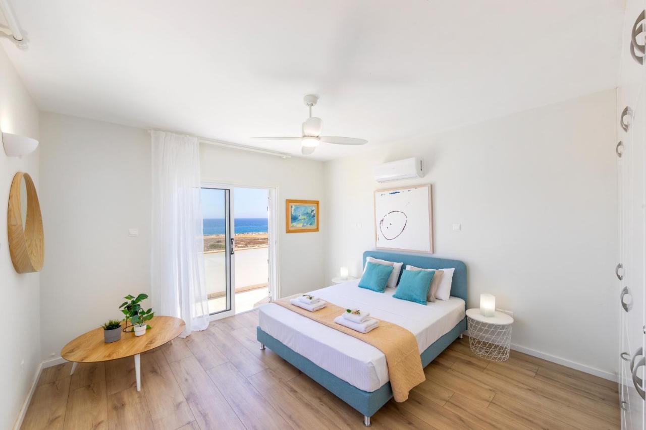 Villa Seafront Violetta Protaras
