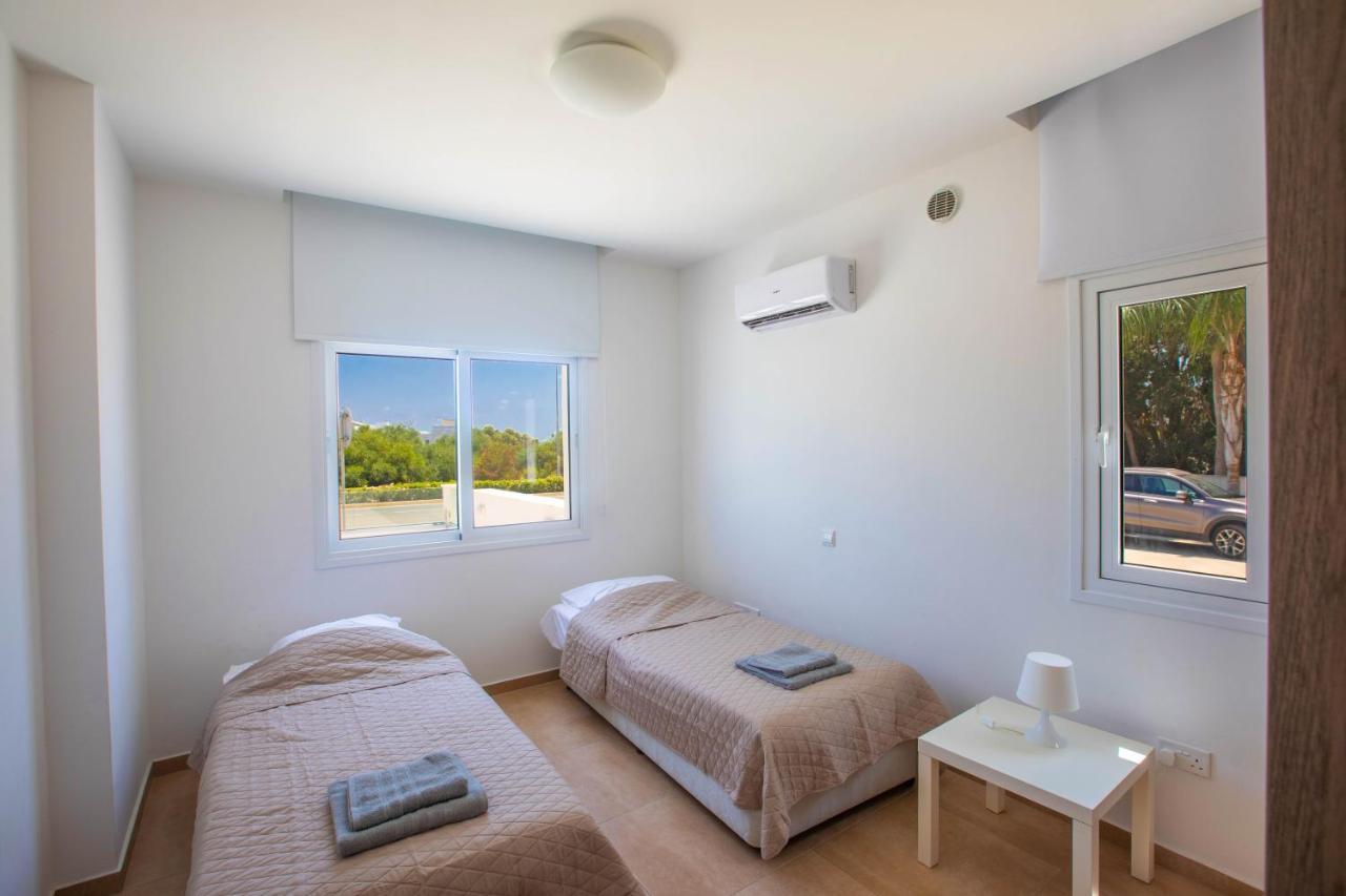 Panayia Sea View Apts