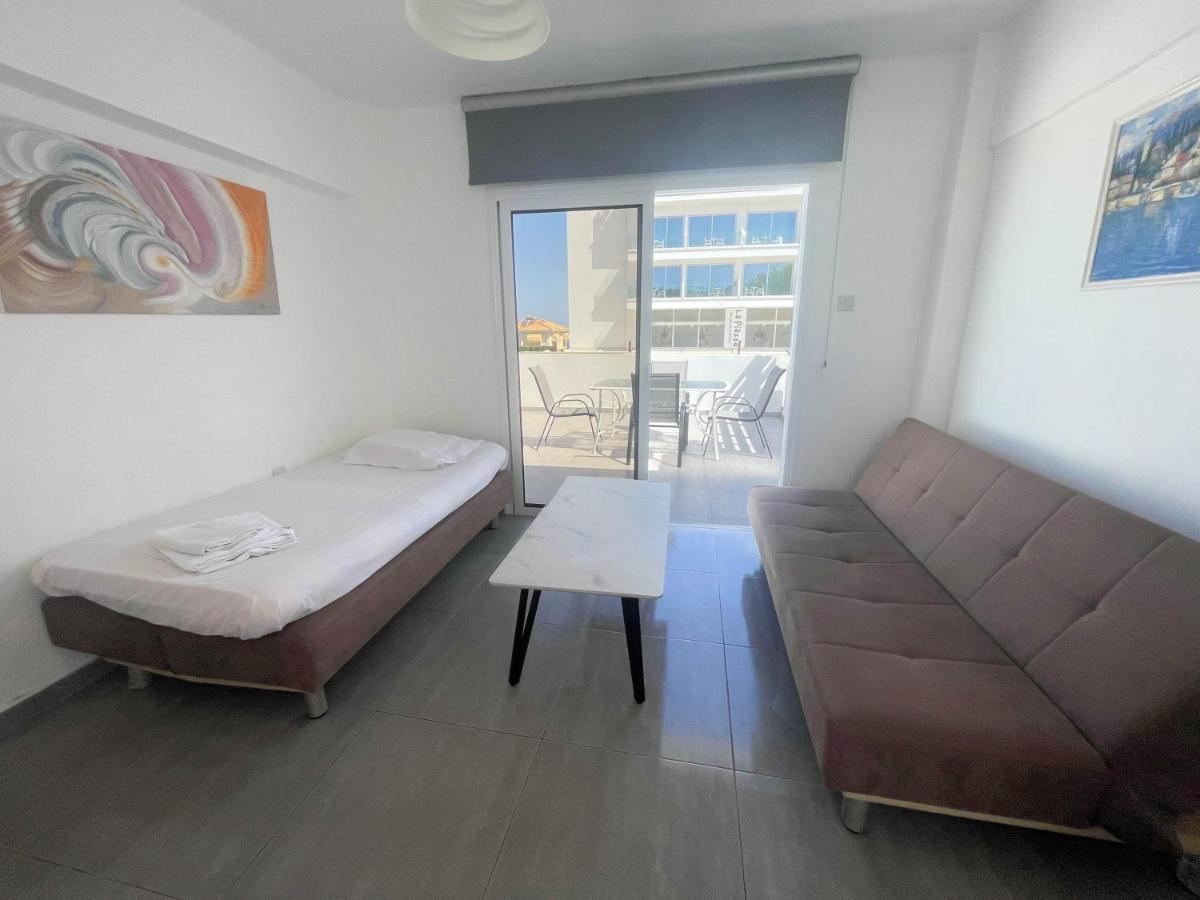 Christina Apartment Protaras