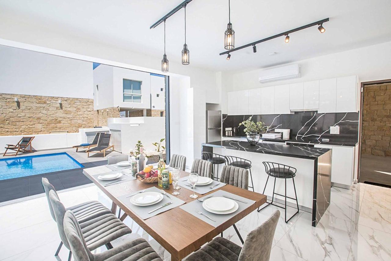 Vie Blue 1 * Protaras