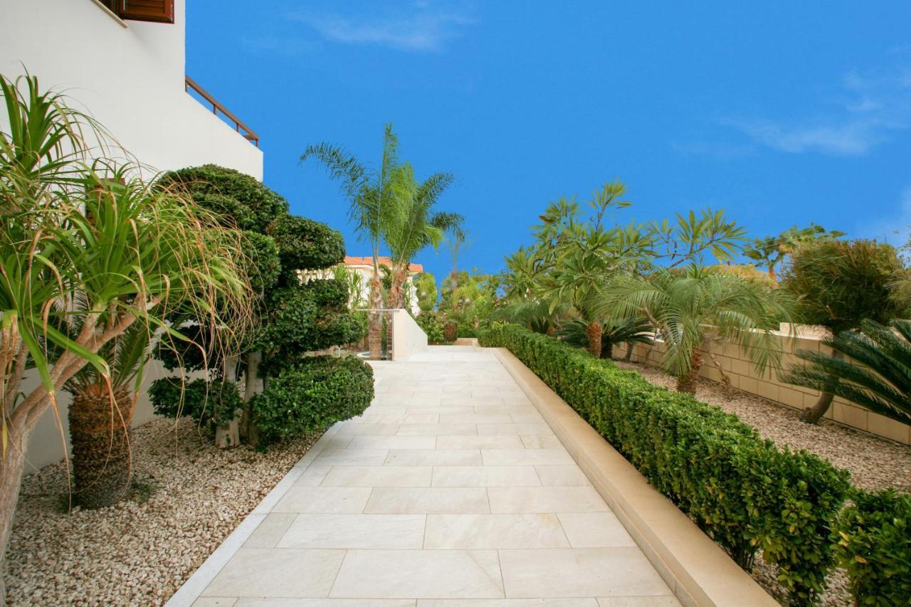 Leonidas Villa Protaras