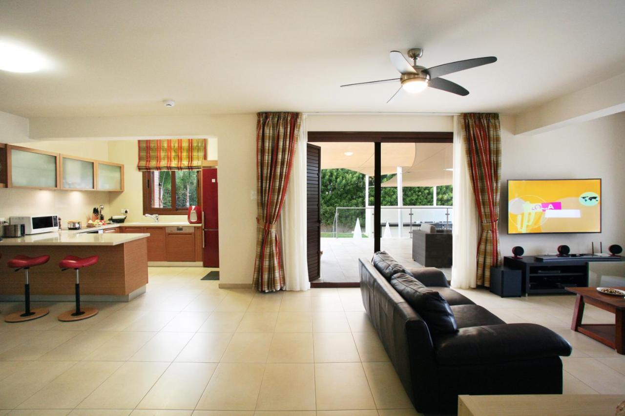 Villa Leonidas *
