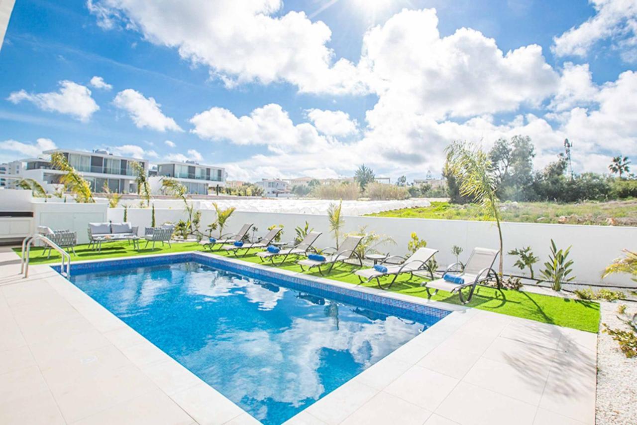 Olivine 21 Villa
