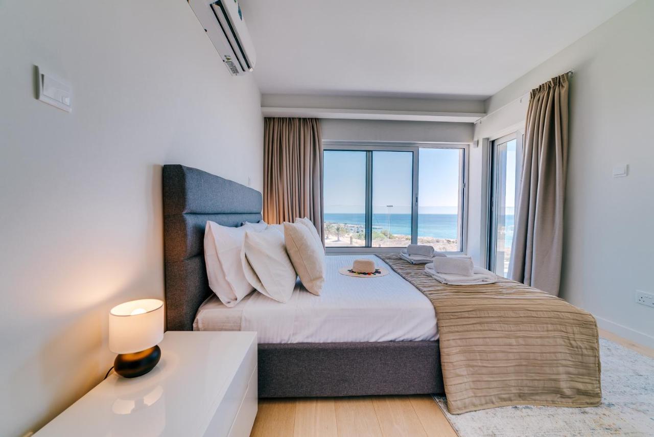 Apartment Emerald Suites Luxury *