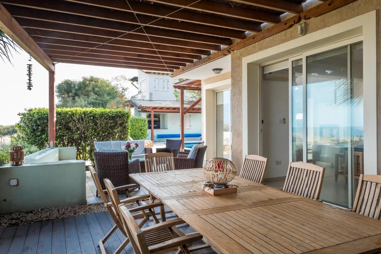 Artisan Seafront 7 Villa *