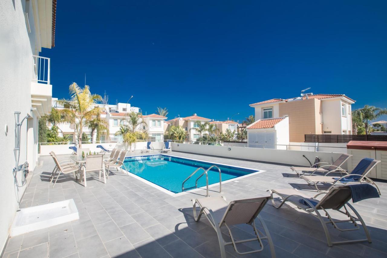 Dv1 Villa Protaras