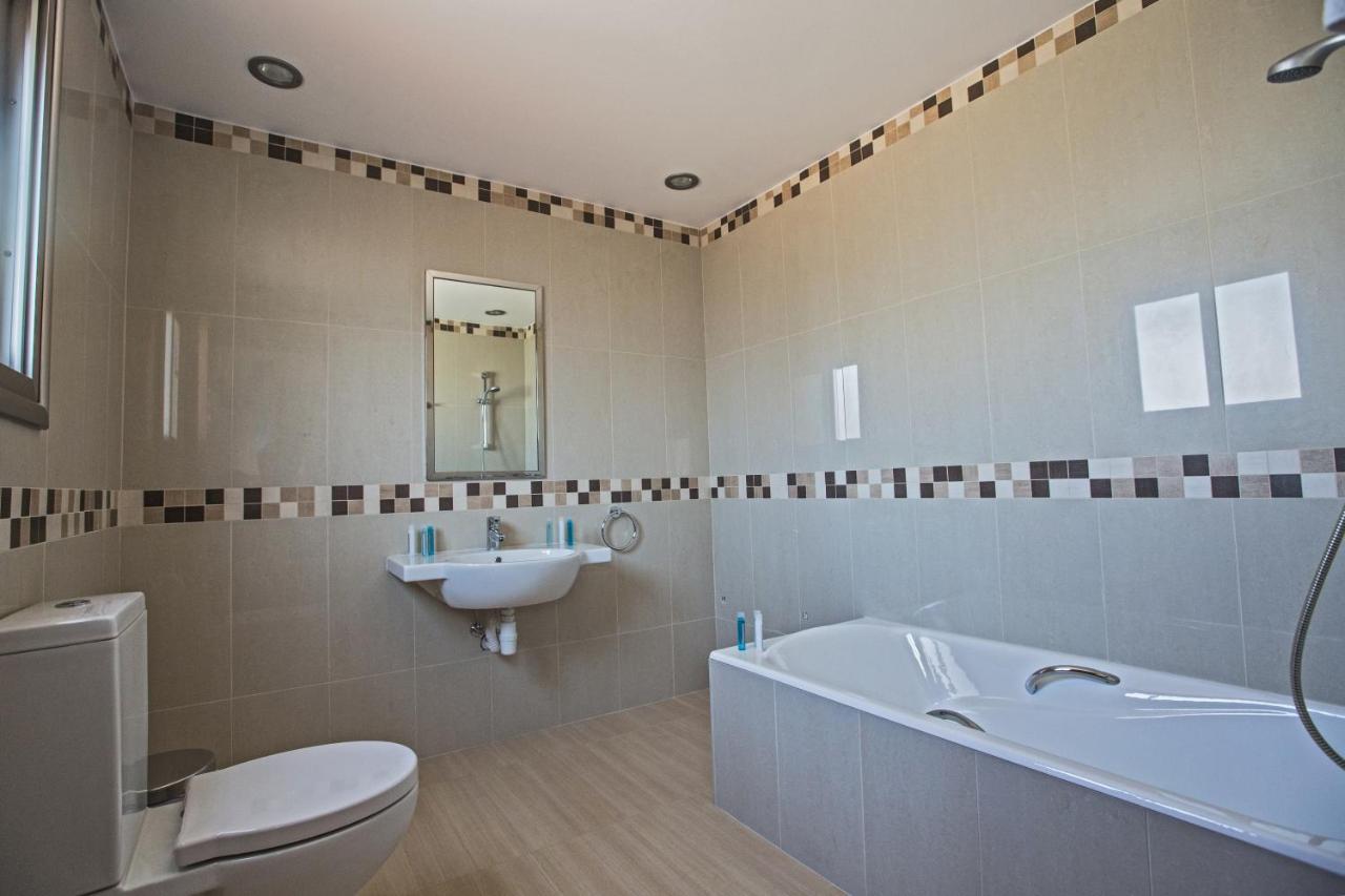 Villa Dv1 *