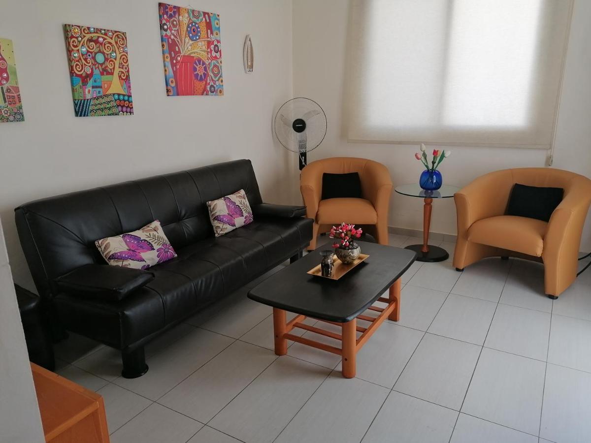 Polyxenia House Holiday home