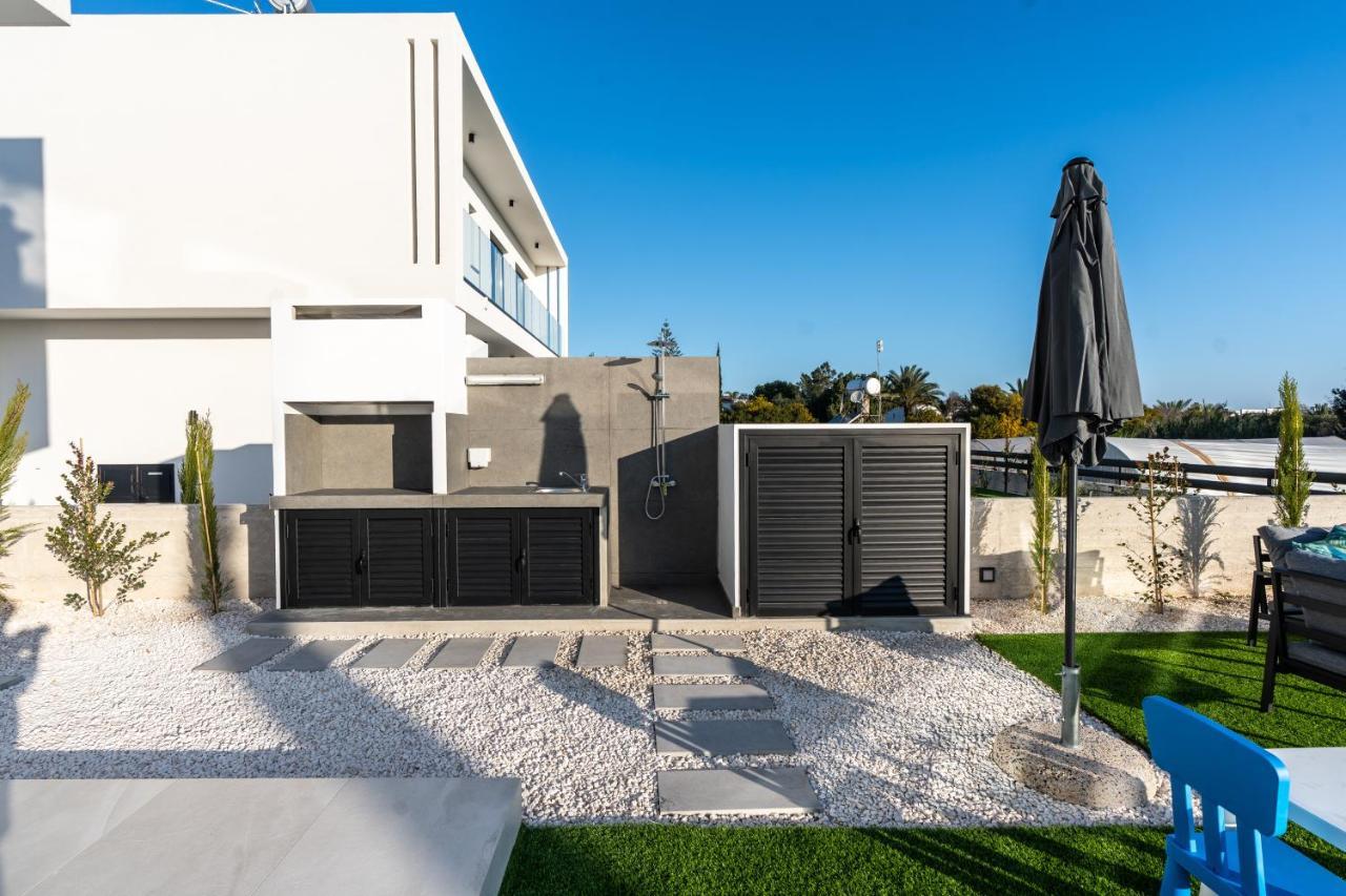 Villa Tsiolakki Homes Luxury Protaras