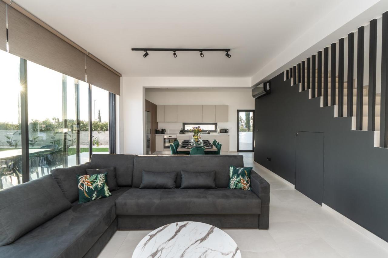 Tsiolakki Homes Luxury *