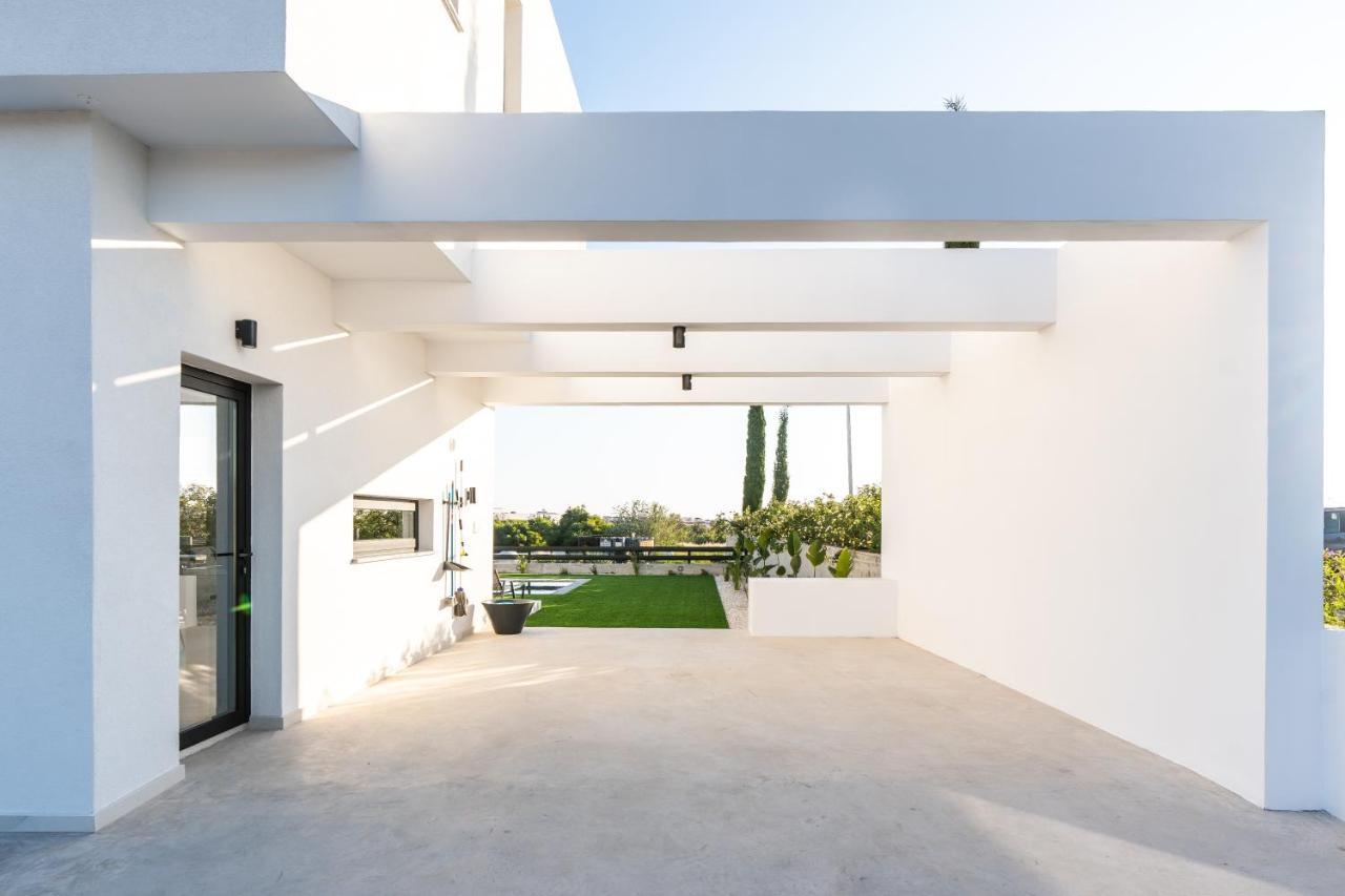 Villa Tsiolakki Homes Luxury Protaras
