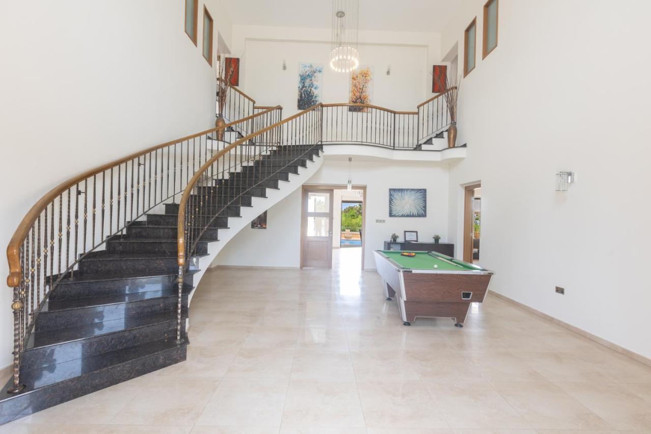 Sparta Luxury *