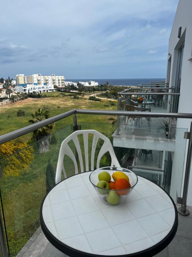 Sea Side And Pool Protaras
