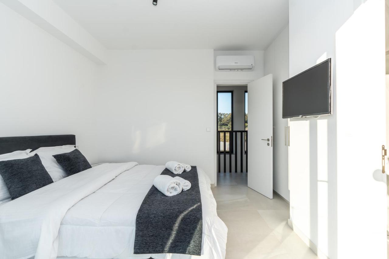 Tsiolakki Homes Luxury Villa