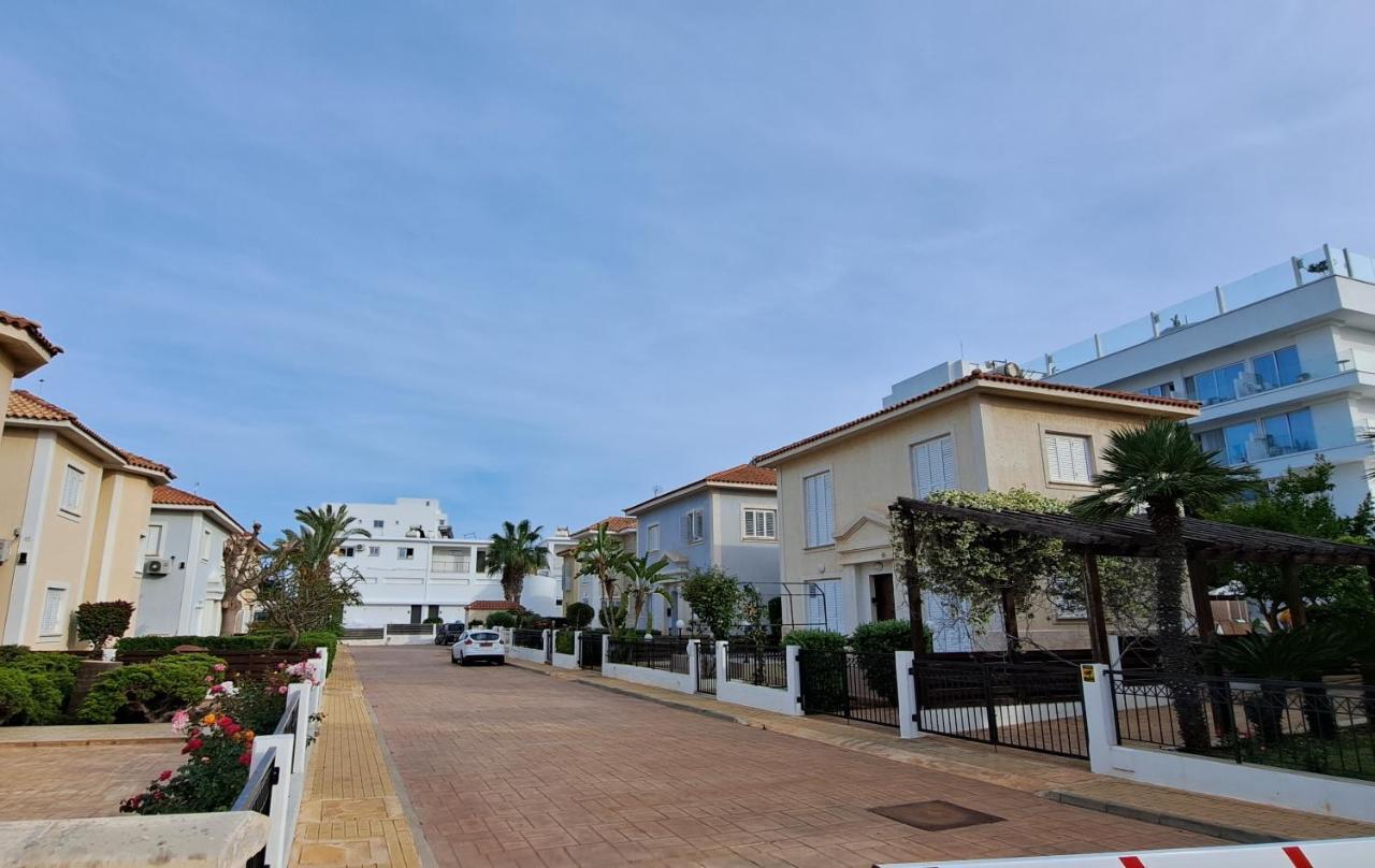 Marina By Fig Tree Bay Villa *
