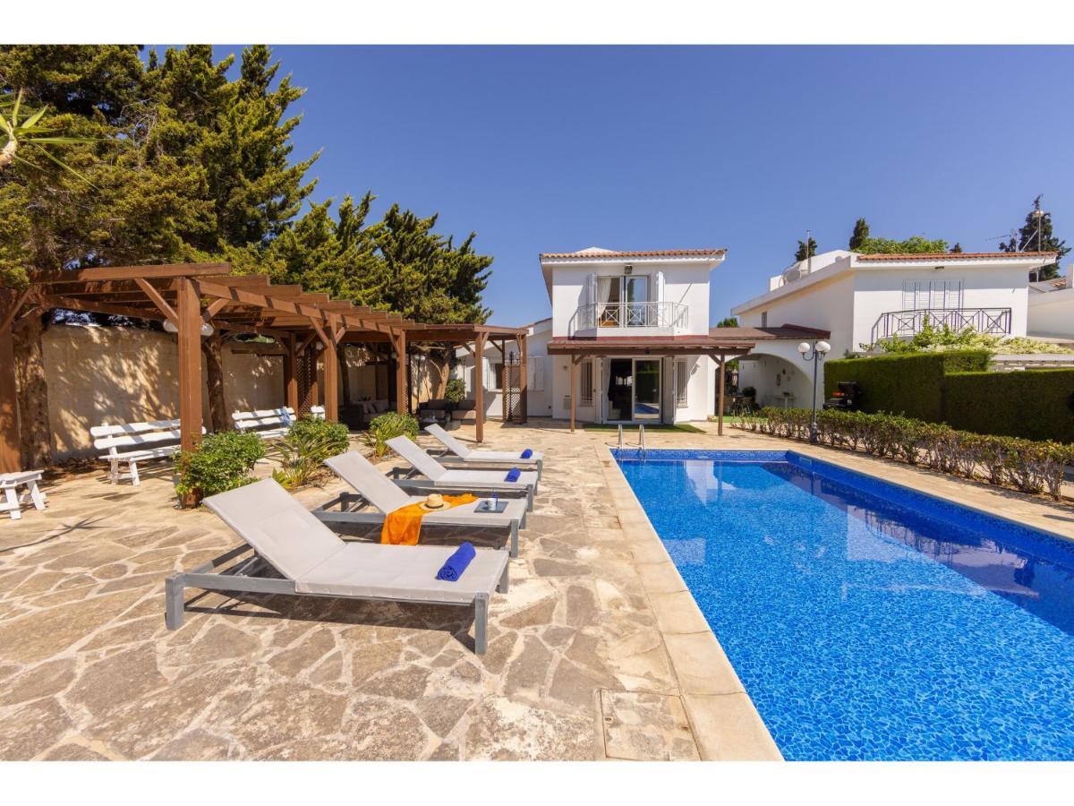 Apollon Seaside Villa Protaras