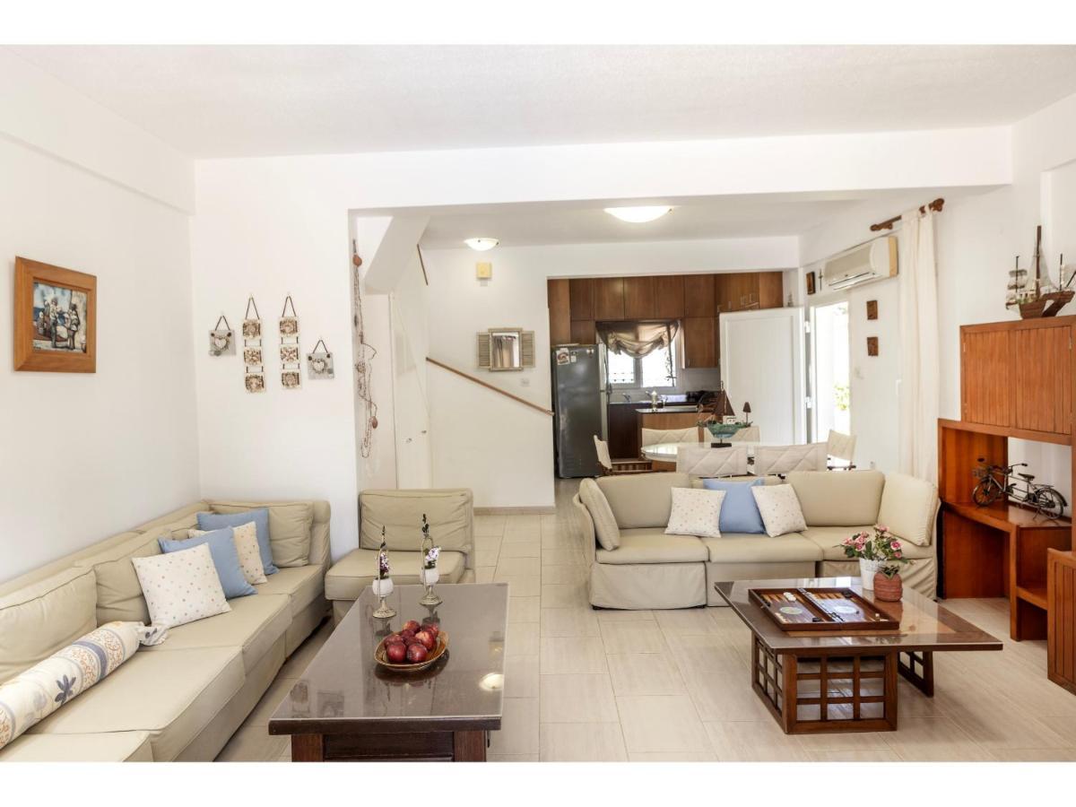 Apollon Seaside Villa Protaras