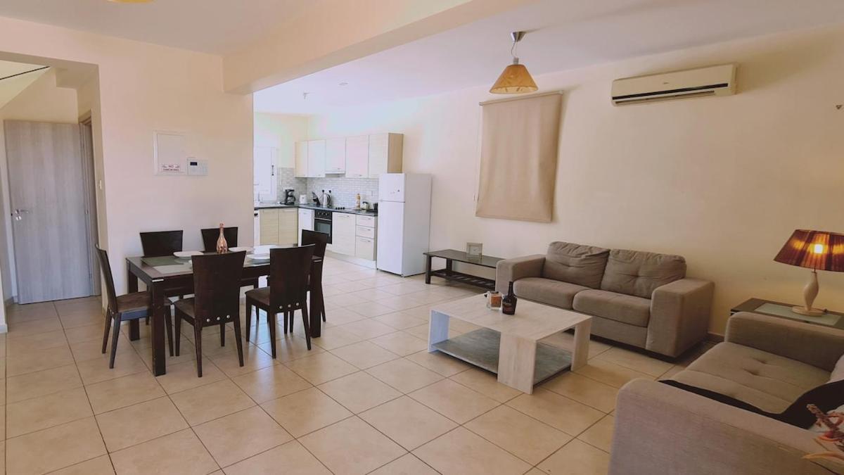 Sunny Bay Villa *