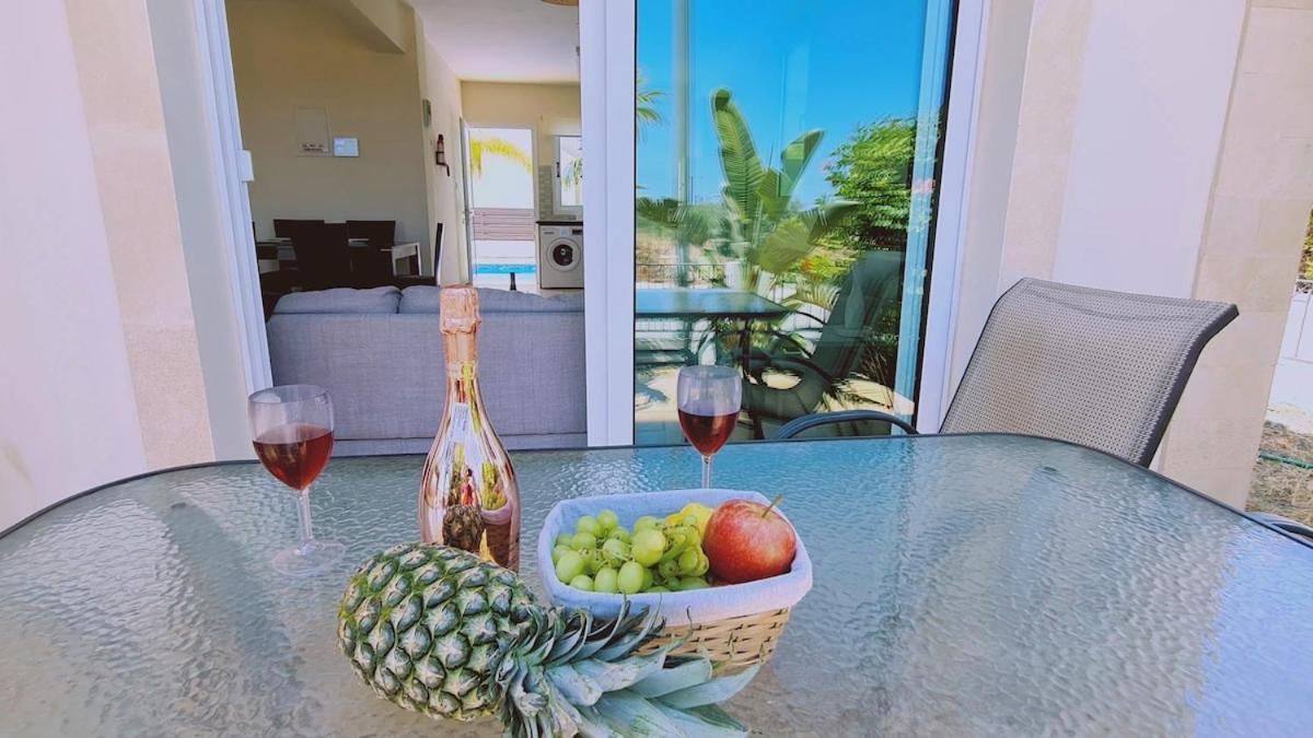 Sunny Bay Villa