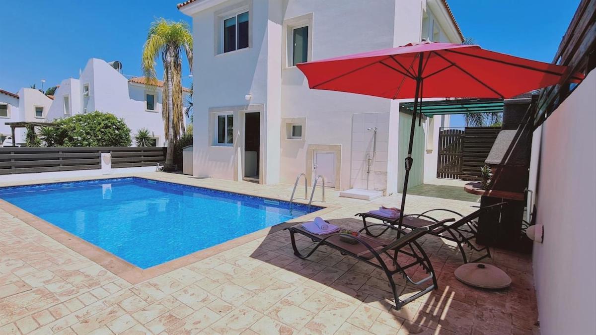 Sunny Bay Villa *