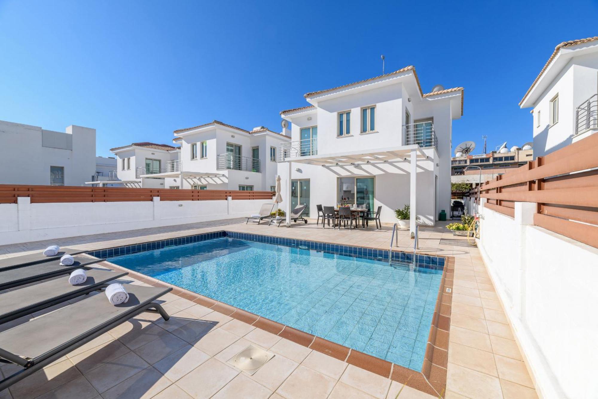 Sunrise Bay #4 Villa Protaras