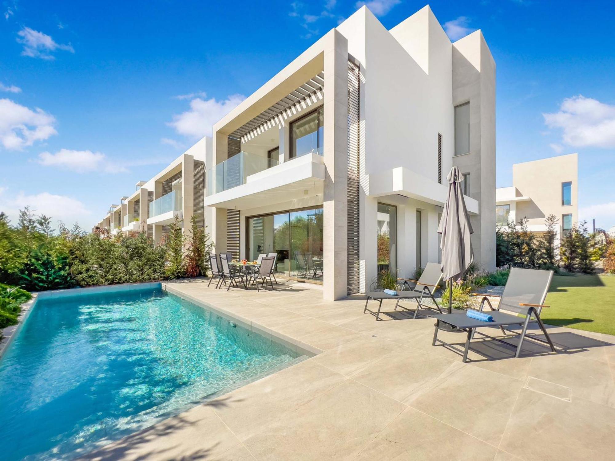 Villa Azure Seaview - Garnet