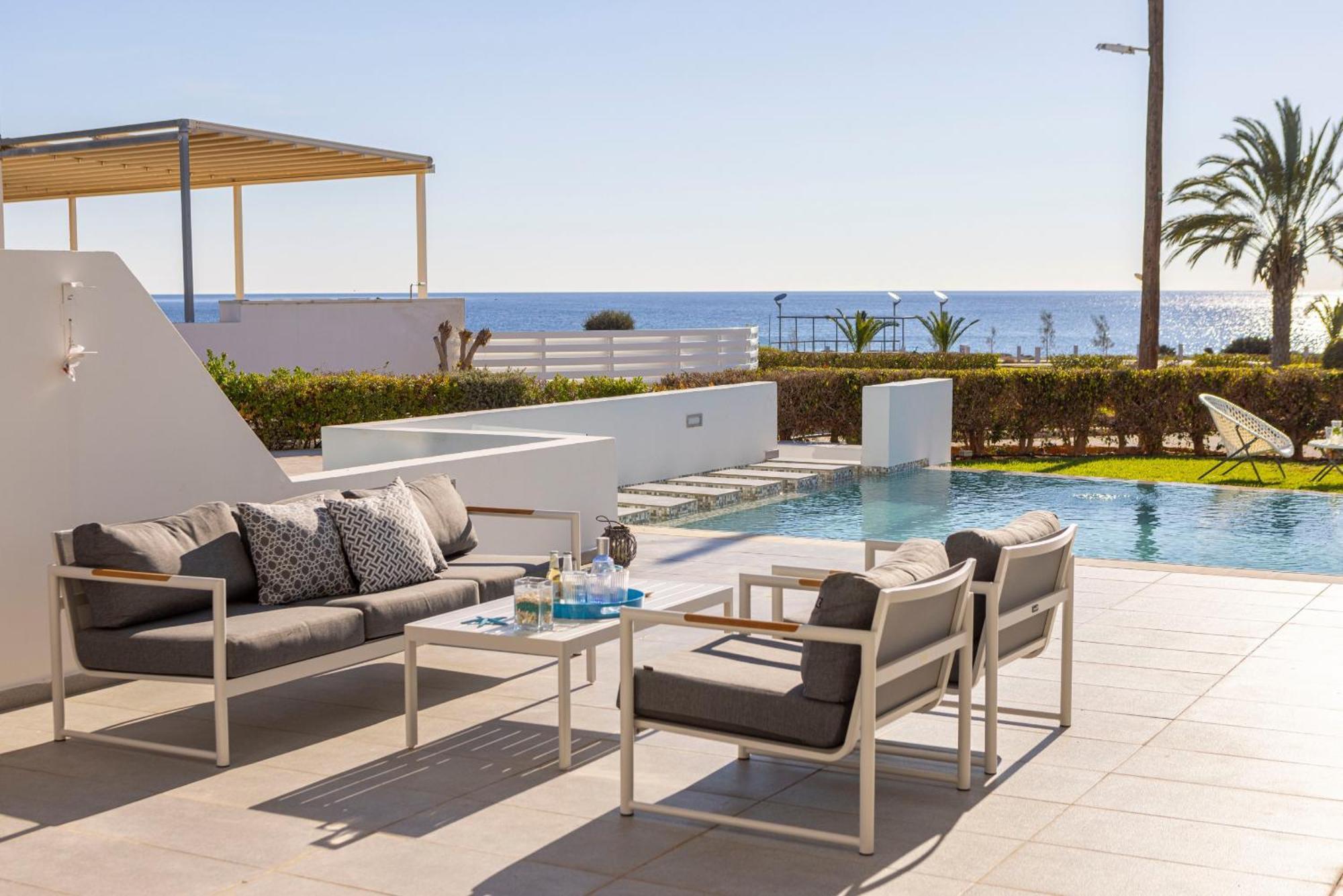 Elaia Luxury Seafront * Protaras
