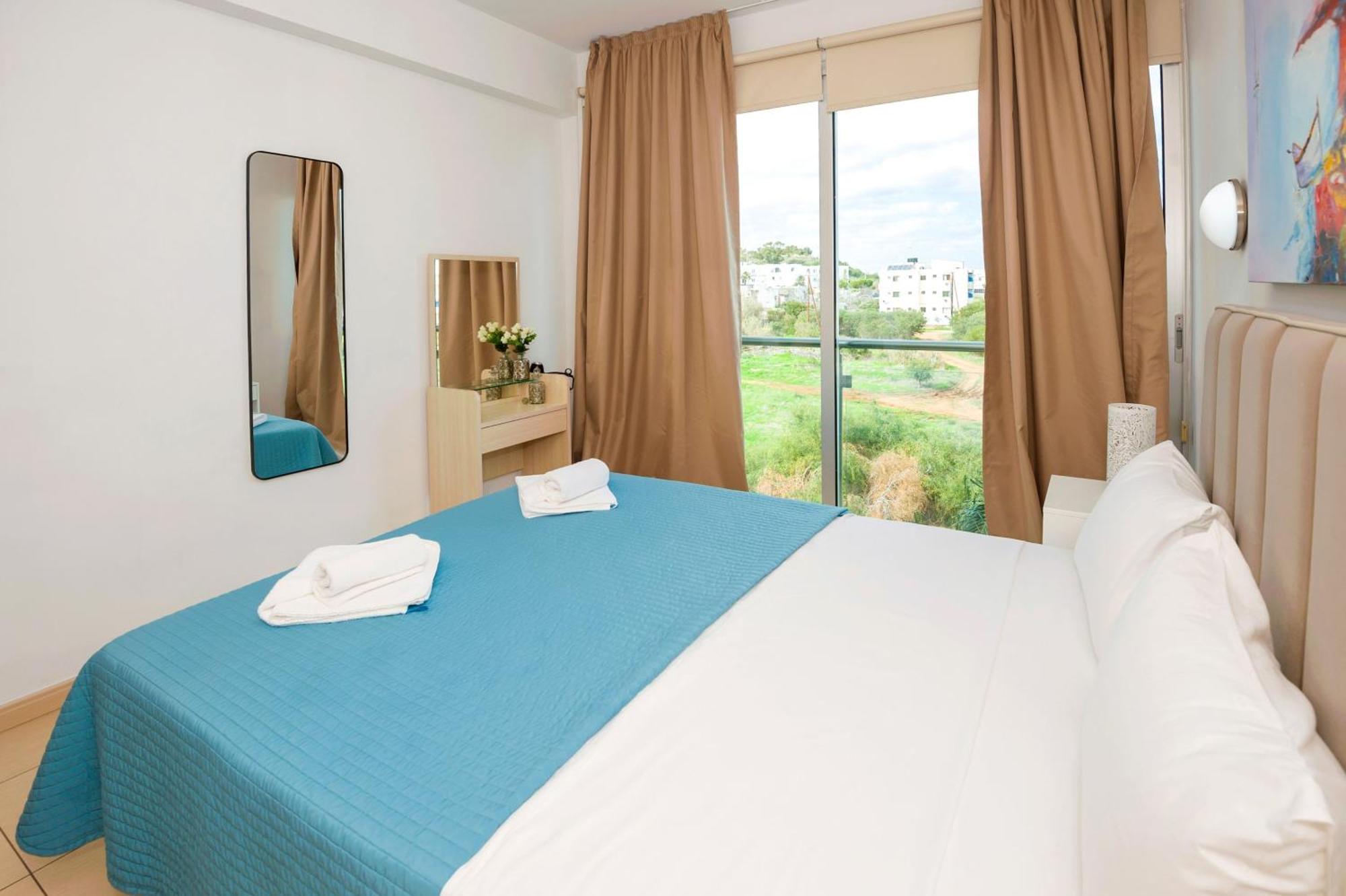 Austin - Coralli Beachfront Holiday home