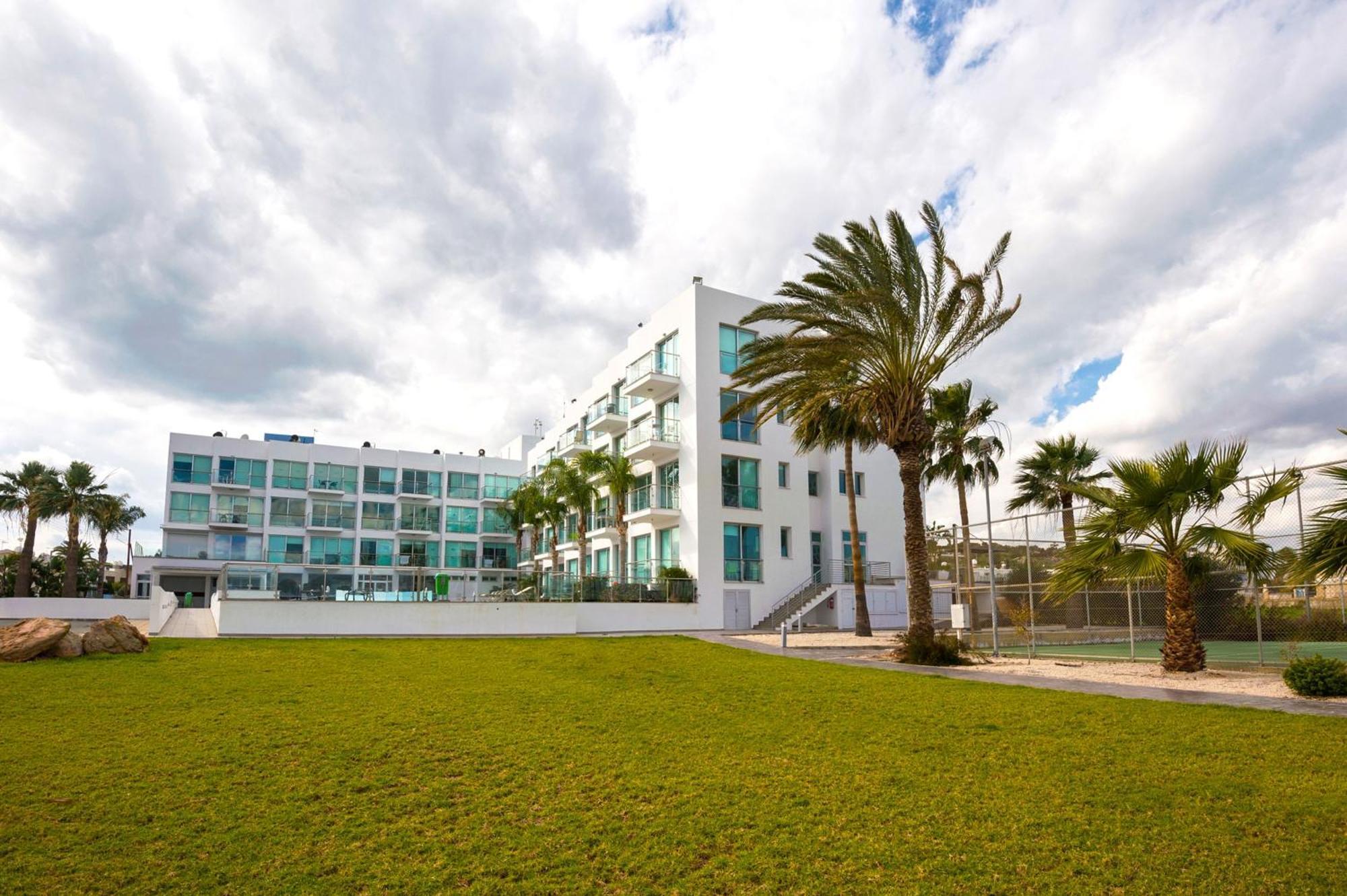 Austin - Coralli Beachfront Holiday home