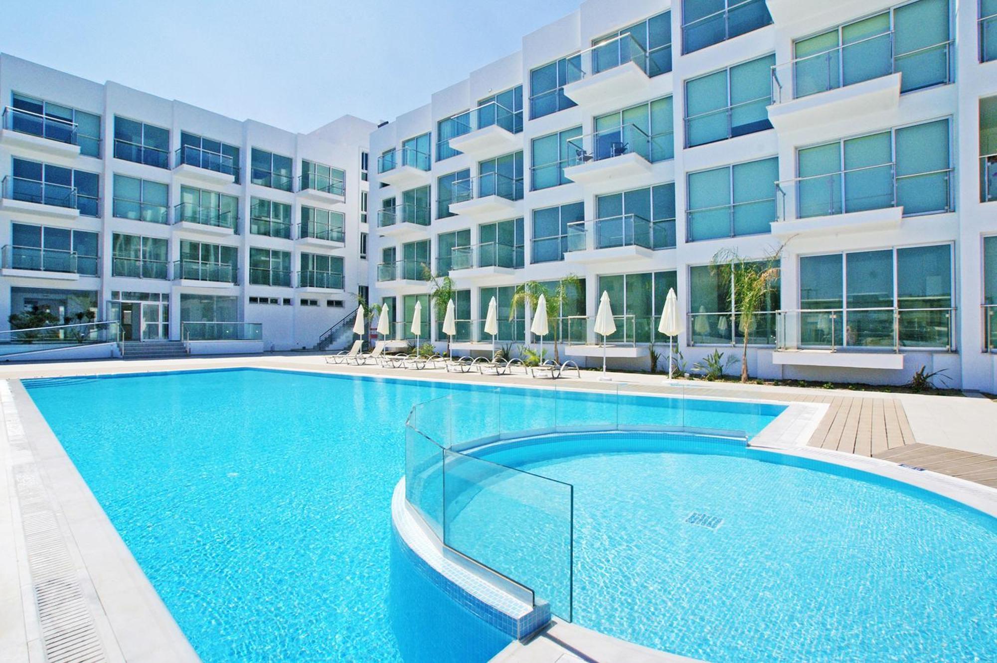 Austin - Coralli Beachfront Holiday home