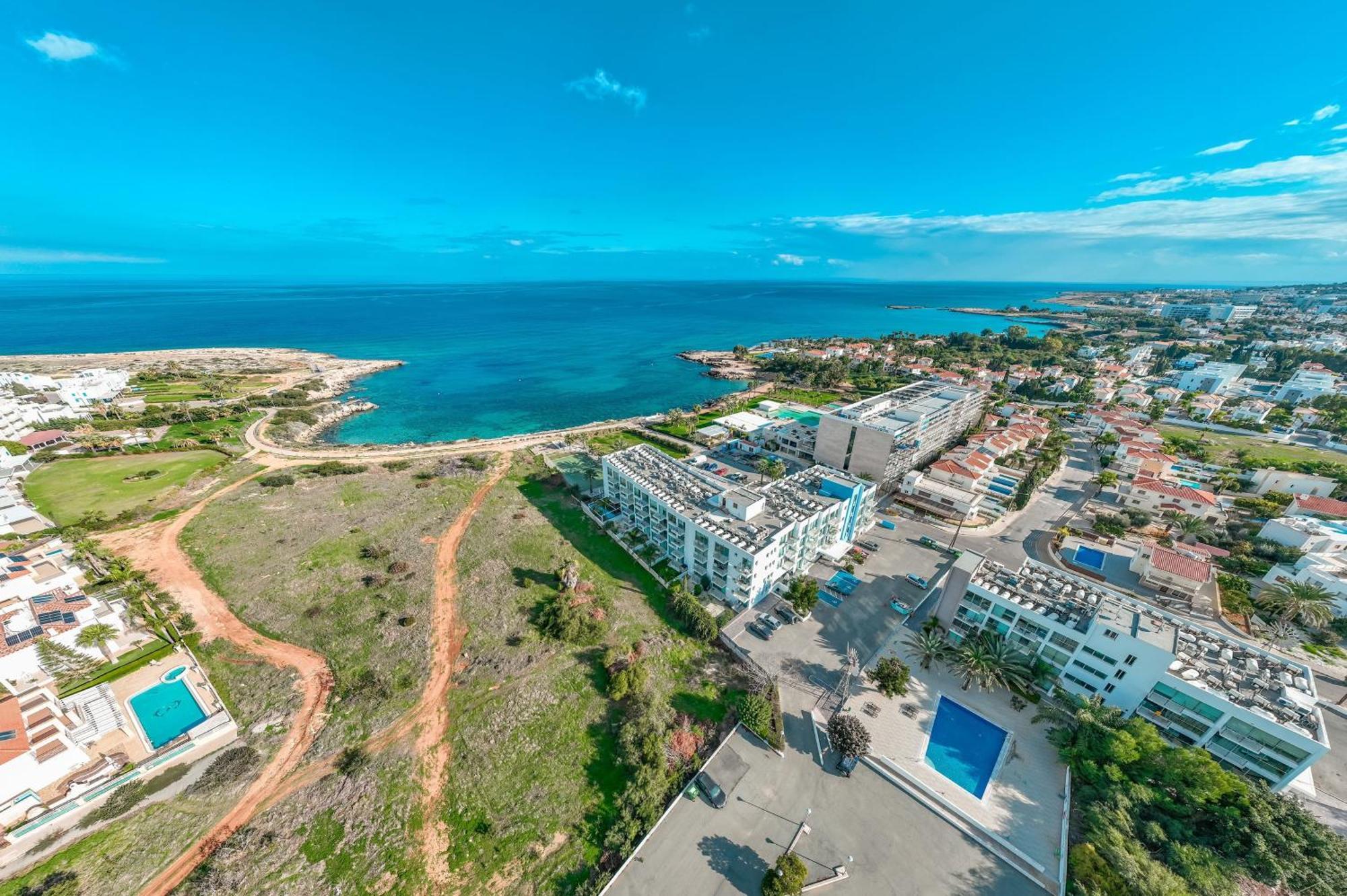 Austin - Coralli Beachfront *