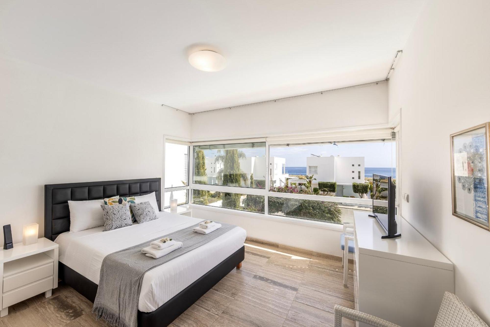 Villa Nausica Blue Seaside Protaras